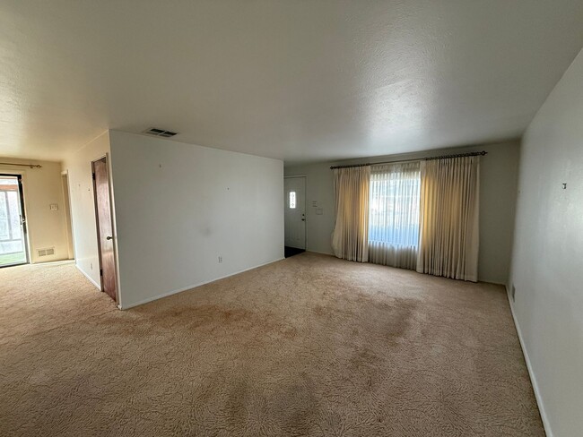 Photo - Morris Heights Home