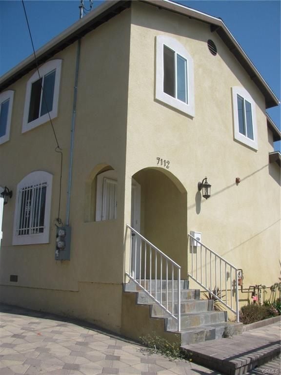 Building Photo - 7112 S Denker Ave