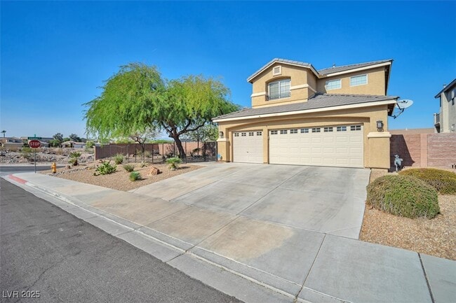 Photo - 1740 Flores Ln
