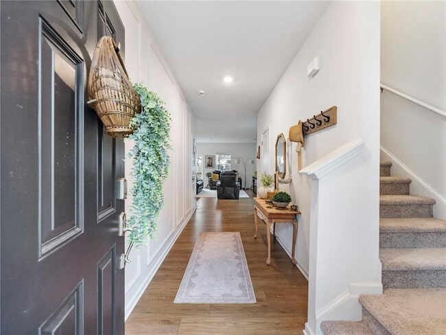 Photo - 680 Groover St