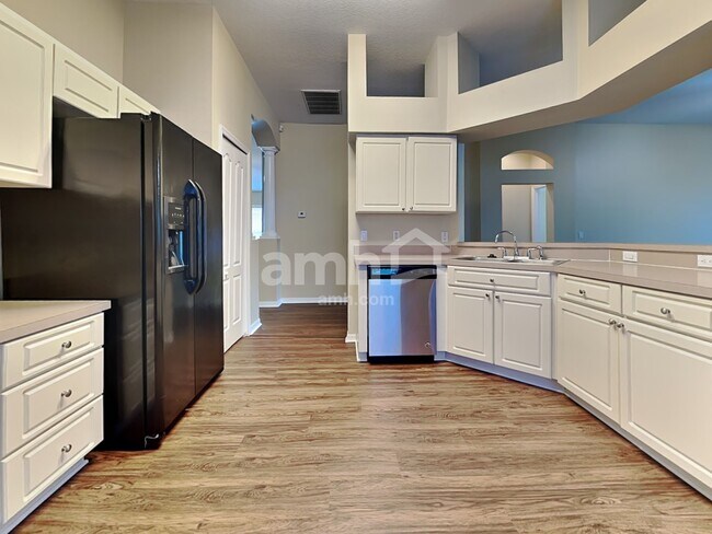 Photo - 3148 Beaver Pond Trl