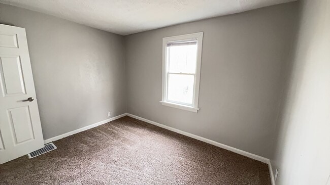 Photo - Beautiful Muncie Property!