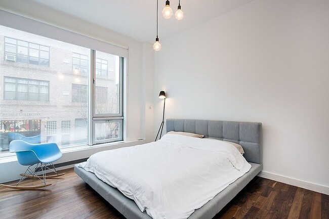 Photo - 120 N 7th St
