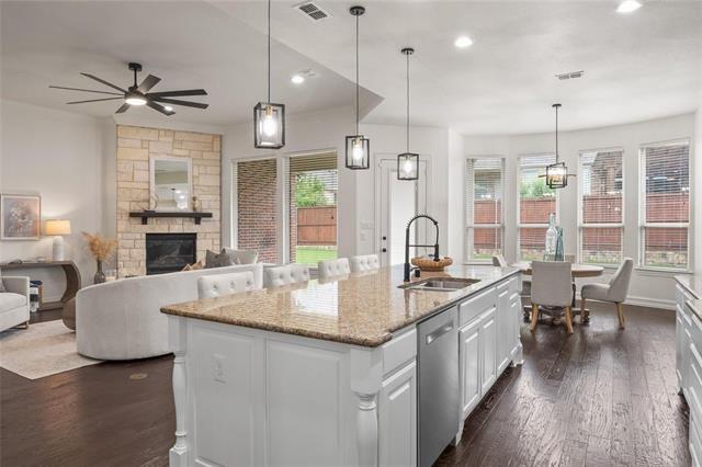 Photo - 2820 Annandale Dr