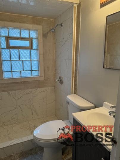 Photo - 25 W 73rd Ave