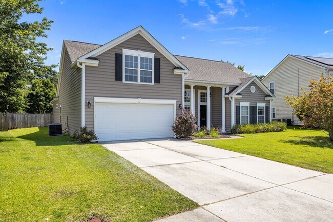 Photo - Beautiful 4-Bedroom Home in Desirable Tanner Plantation