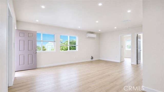 Photo - 628 W Floral Dr