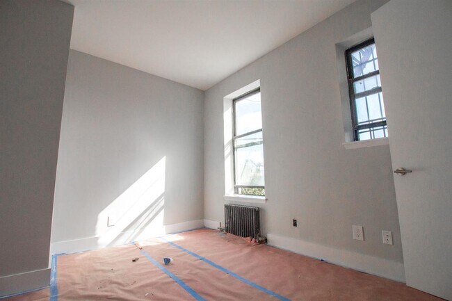 Photo - 680 Monroe St Apartamento Unidad 1D