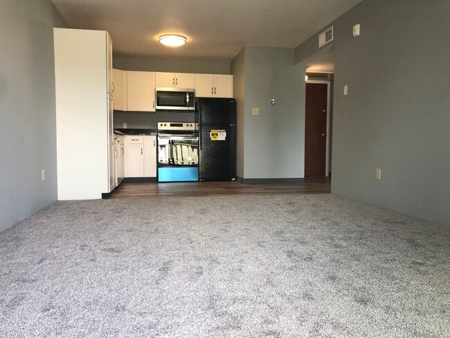 Photo - 1 Bedroom Condo at Stongate - UTILITIES INCLUDED!