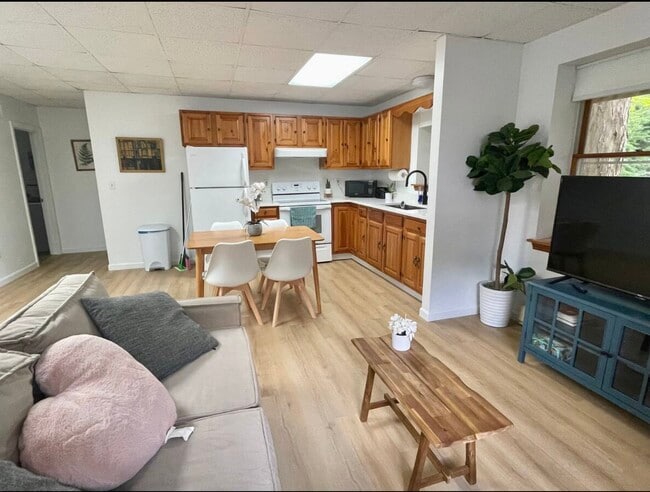 Photo - 17 Page St Unit 1