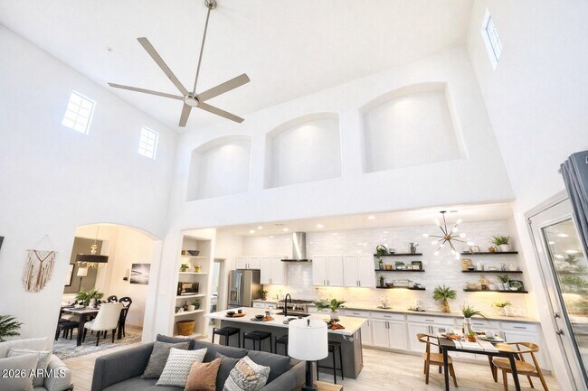 Photo - 3467 N Hooper St