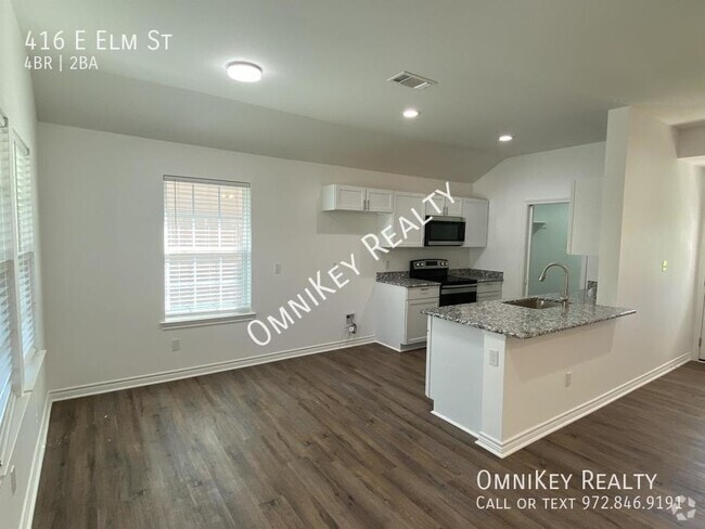 Building Photo - 416 E Elm St Rental