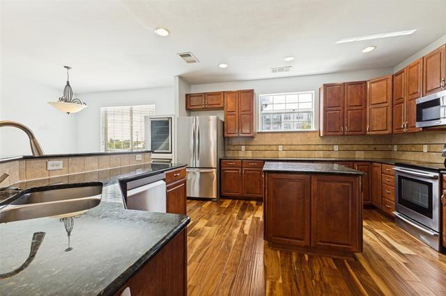 4002 Brownstone Ct