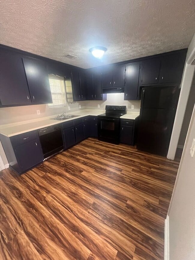 Photo - Now Ready! 2 bedroom 2 bath in Snellville