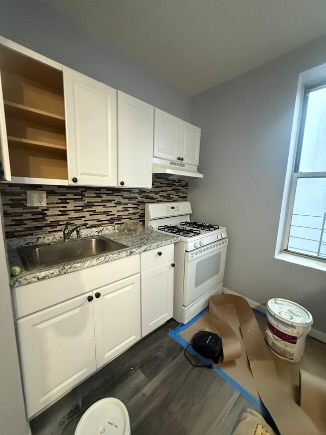 Photo - 540 Concord Ave Unit 4C, 4th FL