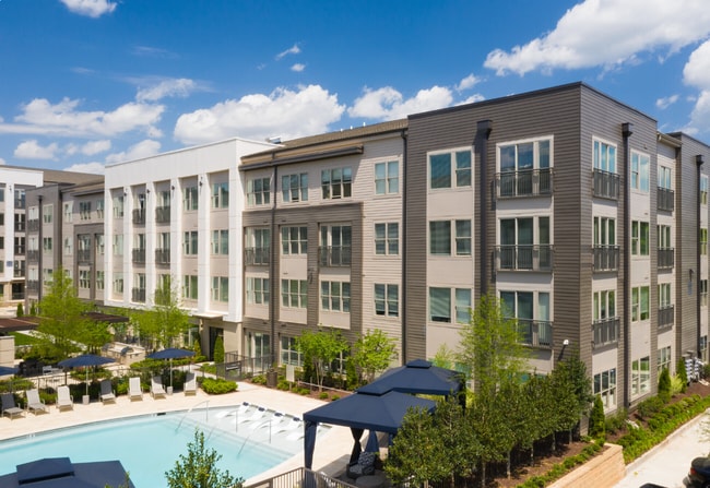 Photo - 4231 Woodlake Pl Unit 306