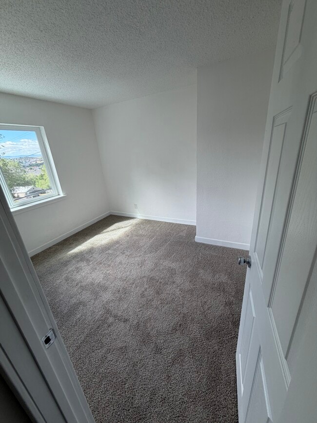 Photo - 440 NW 15th St
