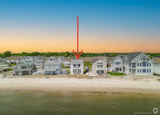 Building Photo - 16 Beach Rd E Rental
