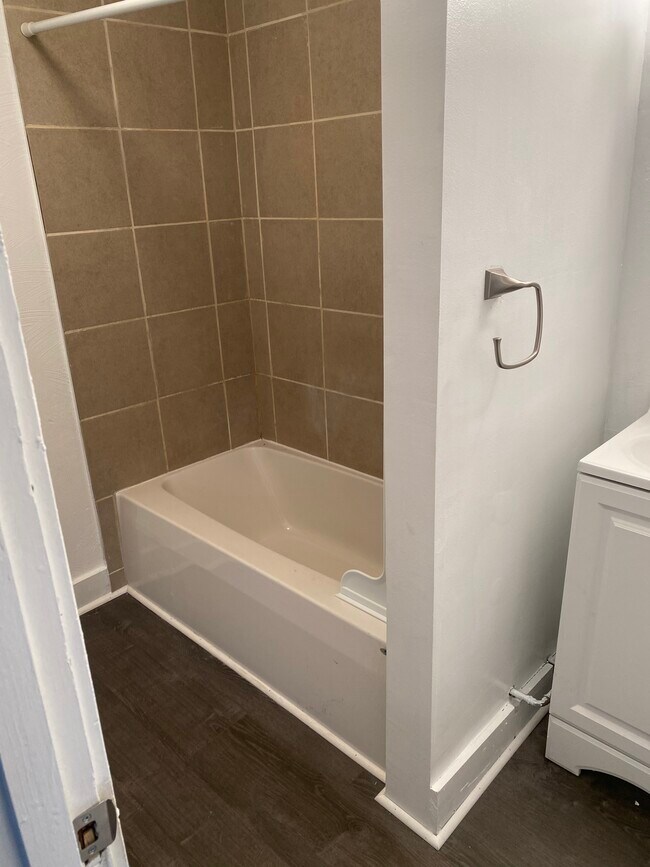 Photo - 135 Pearl St Unit 2