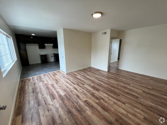 Building Photo - 8517 Cedros Ave Unit 07 Rental