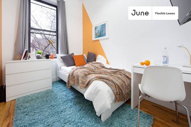 Cute Private ROOM in Fort Greene