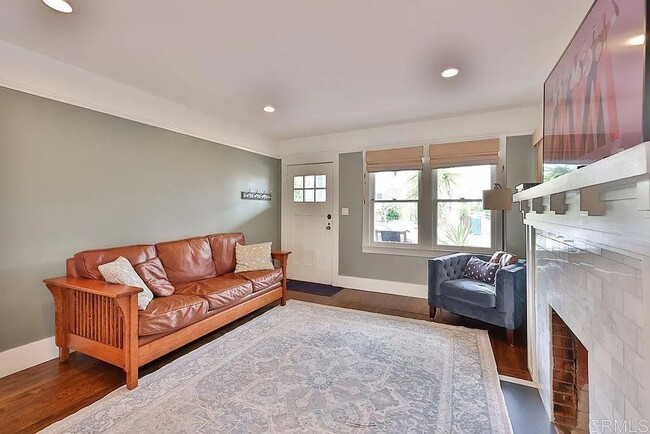 Photo - Charming 2 Bedroom, 2 Bath Craftsman Home