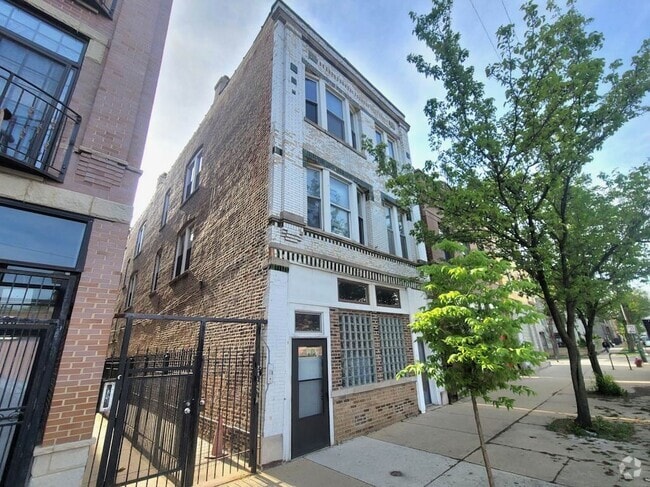 Building Photo - 908 N California Ave Rental