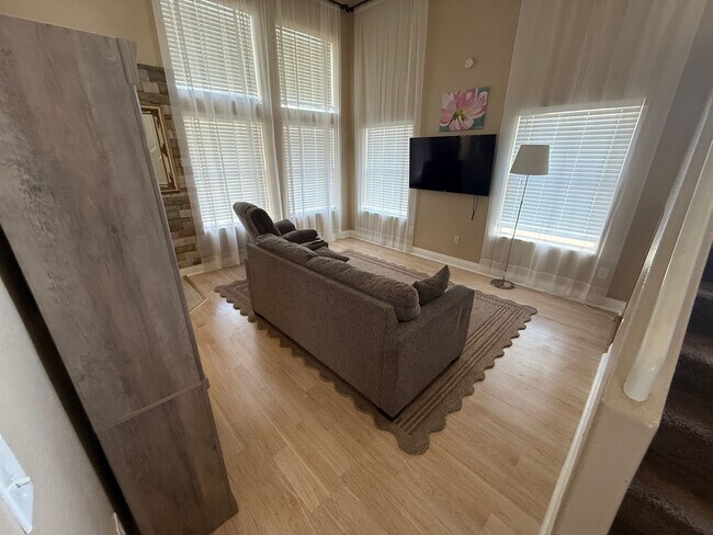 Photo - 3 Bed 2.5 bath home; Minutes from the Strip