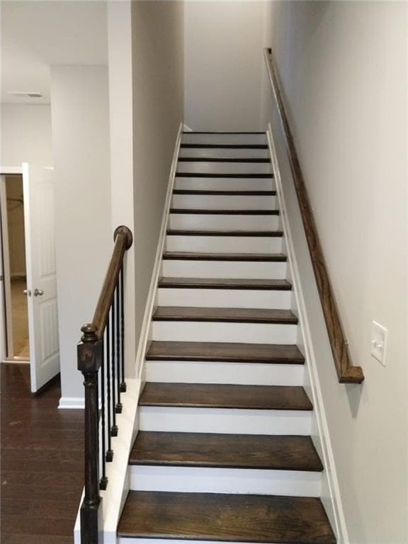 Photo - 523 Headwind Wy