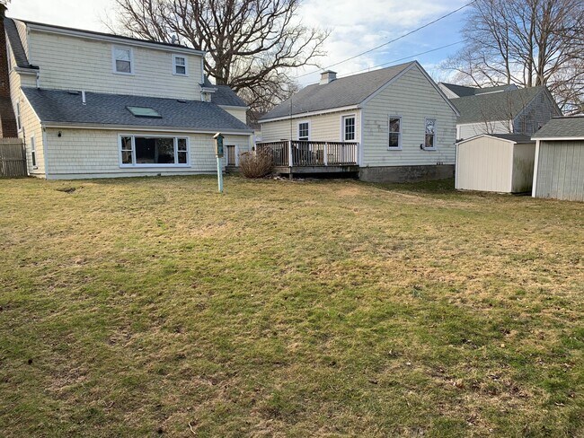 Photo - 233 N Fenner Ave