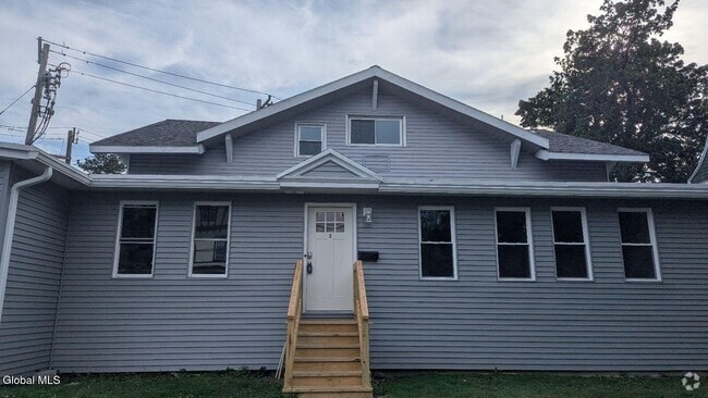 Building Photo - 4 Ten Eyck Ave Unit 3 Rental