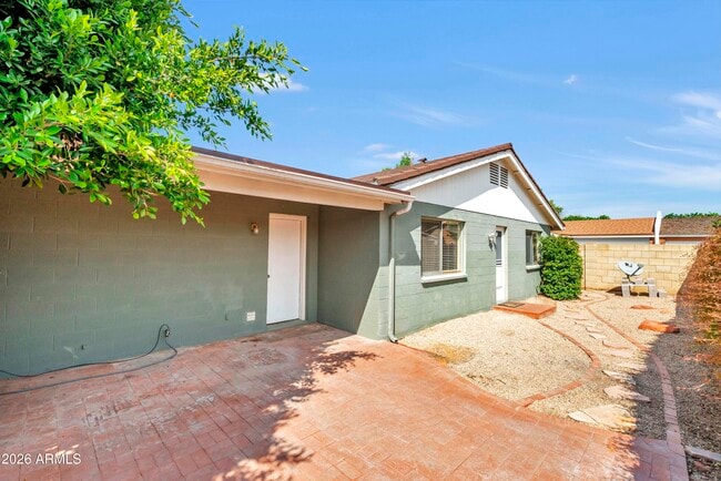 Photo - 229 E Anderson Ave