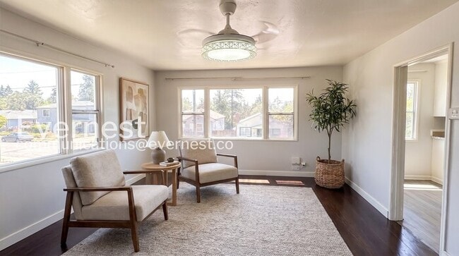 Photo - 6618 Laird Ave