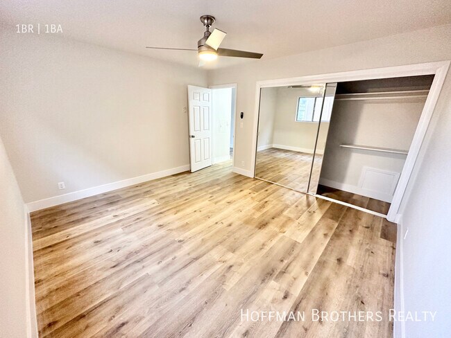 Photo - 982 Menlo Ave Unidad 206