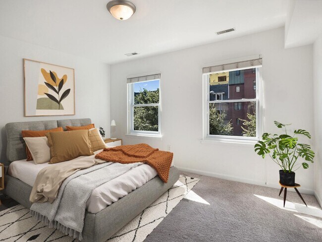 Photo - 1317 Belmont St NW