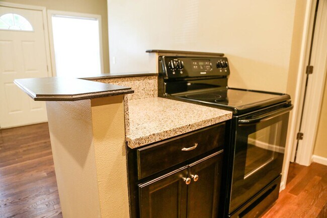 Photo - 512 S Main Ave Unidad B