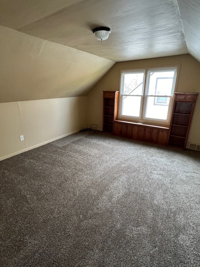 YOUNGSTOWN SOUTH 4 BEDROOM Rental House Rental in Youngstown, OH