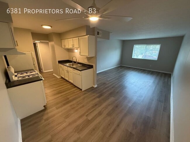 Photo - 6381 Proprietors Rd Unit B3