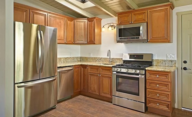 Photo - FOR CURRENT TENANTS AND HOUSEMATES ONLY Applications are limited to individuals affiliated with t...