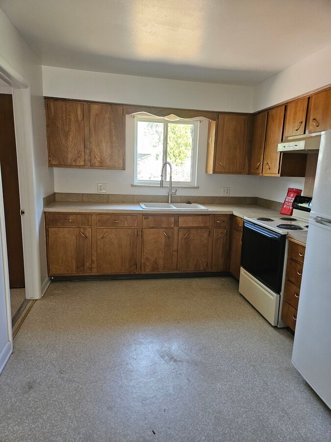 Photo - 1418 Laporte Ave
