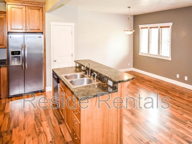 Photo - 538 W 1595 N Unit 104