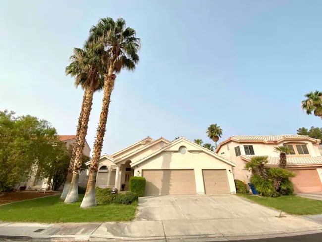 Building Photo - Perfect single-family house