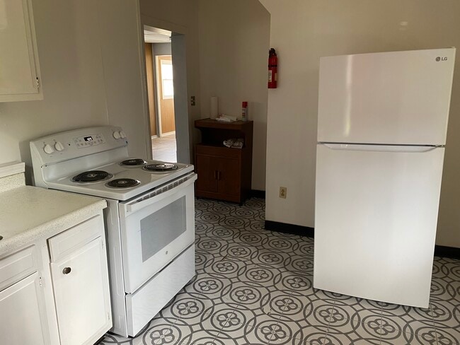 Photo - 1002 Elizabeth St Apartments Unit 1st floor