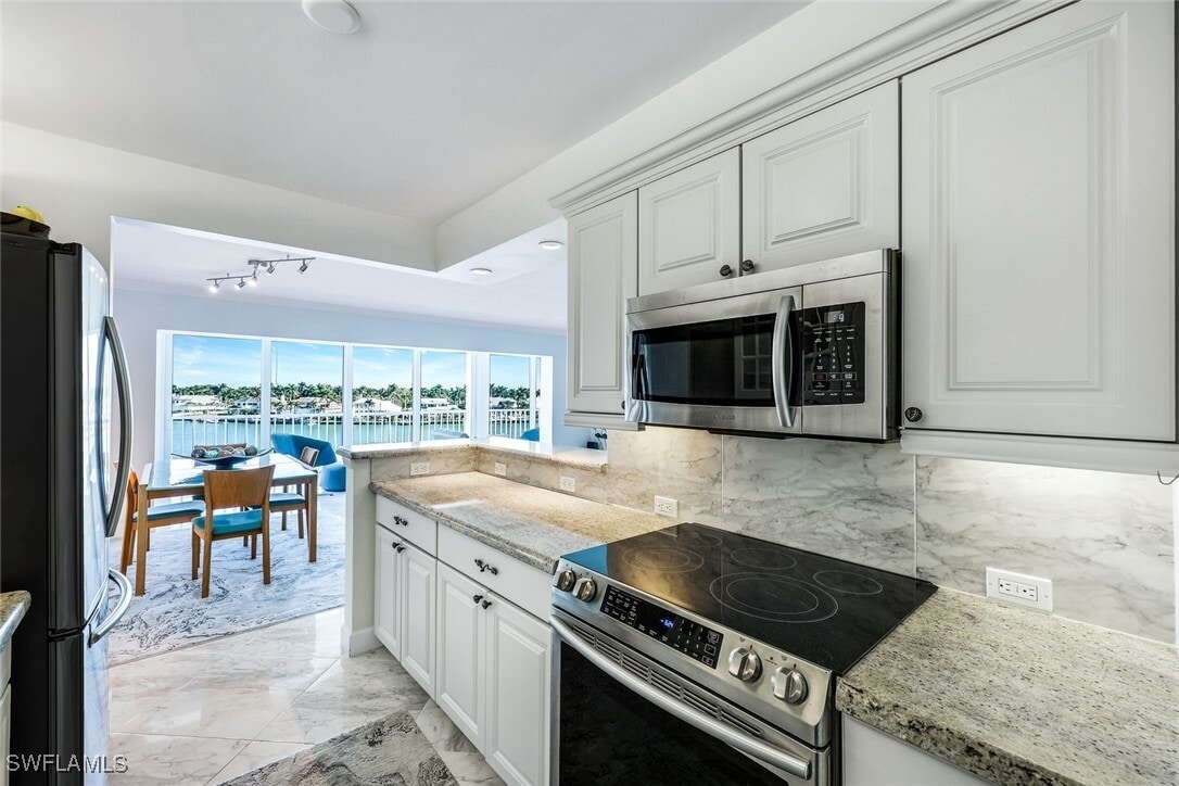 Photo - 2750 Gulf Shore Blvd N Unit 402