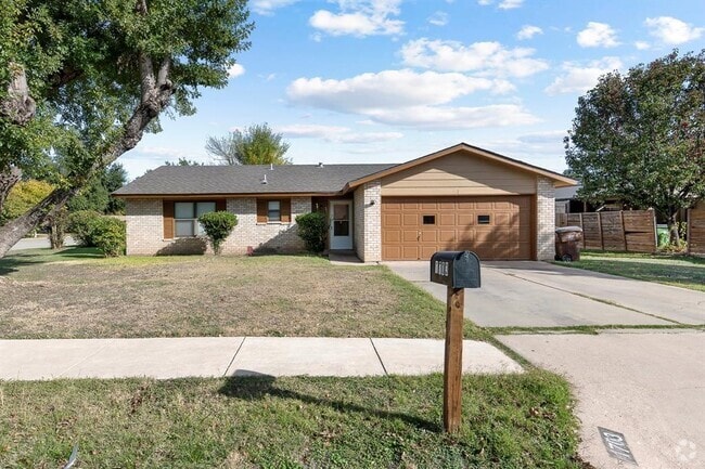 Building Photo - 1703 W Mesa Park Dr Rental