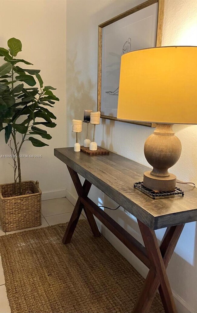 Photo - 17820 NW 73rd Ave Unit 109-1