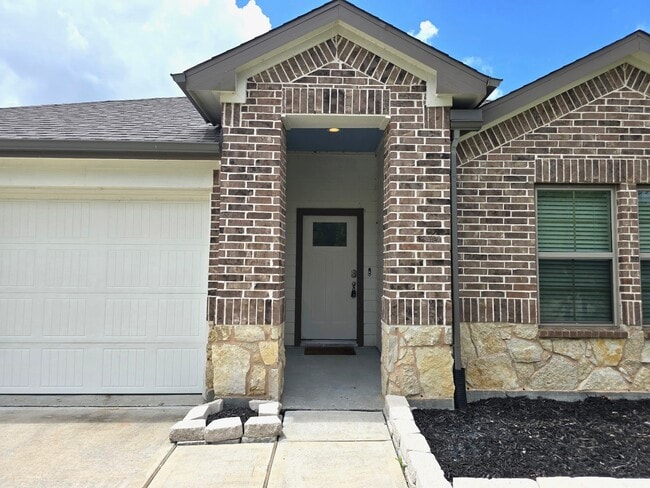 Photo - 519 Kickapoo Dr