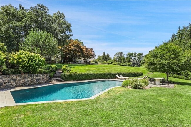 Photo - 378 Taconic Rd