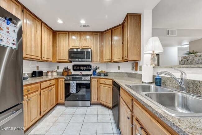 Photo - 900 S Meadows Pkwy Unit 1914