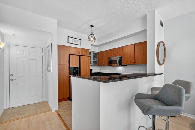 Photo - 806 E Windward Way Unit #404